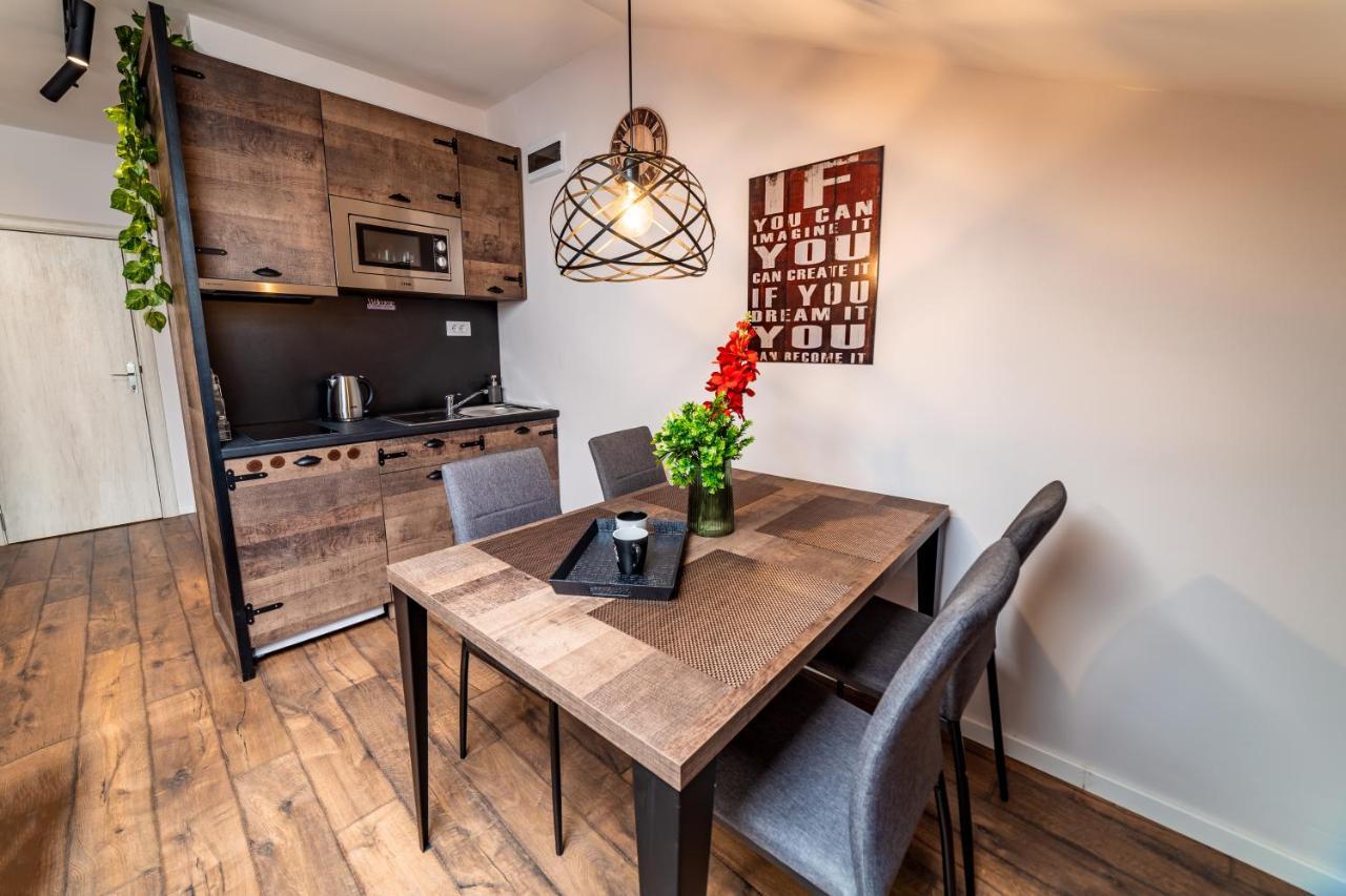 Ivi Place Apartments Novi Sad Luaran gambar